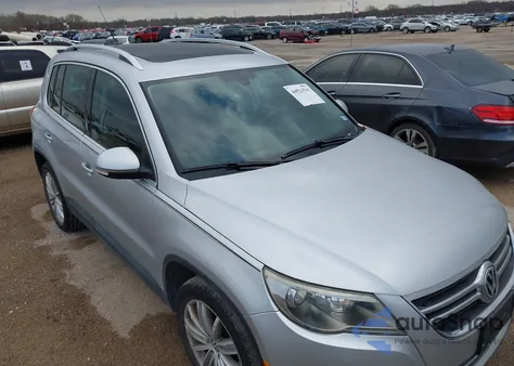 2011 Volkswagen Tiguan Sel из США, поврежденный, VIN WVGAV7AX9BW566468